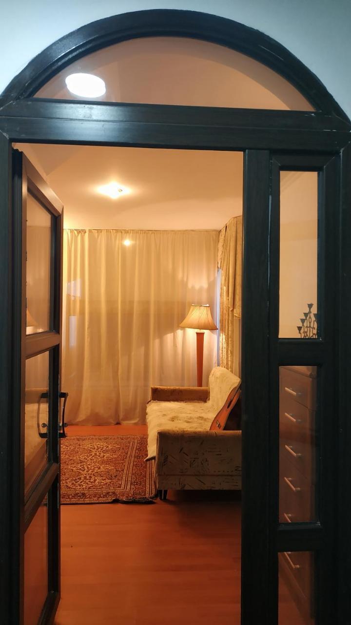 Kgb Home Hostel Bishkek Exterior photo